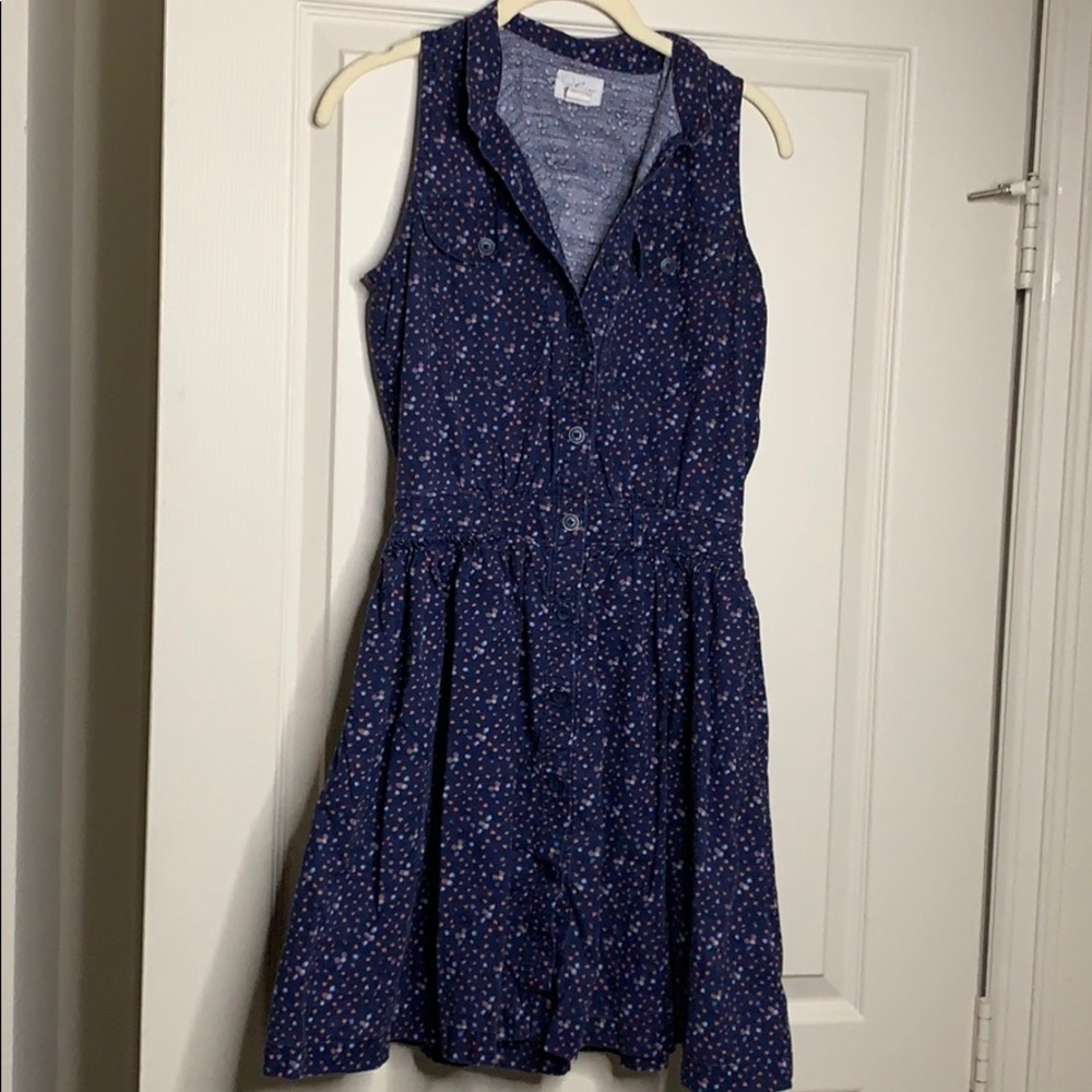 EVERYTHING MUST GO Levi’s patterned dress
